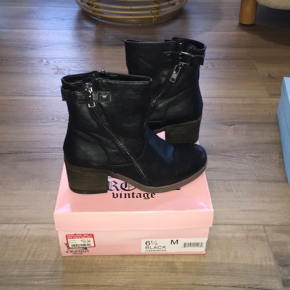 Crown Vintage Cassinova Ankle Boot with Heel Size 6.5 - Picture 1 of 7